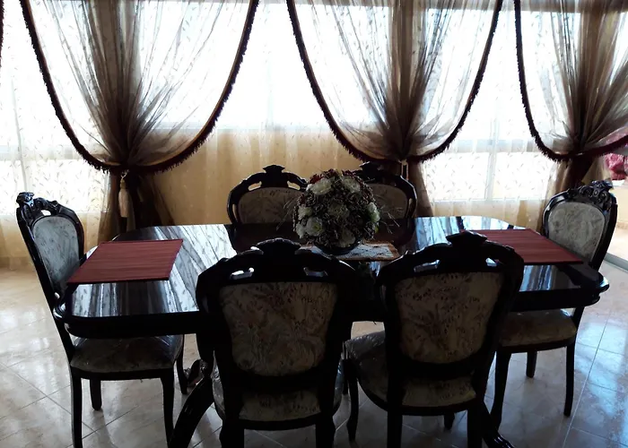 Casa Dina